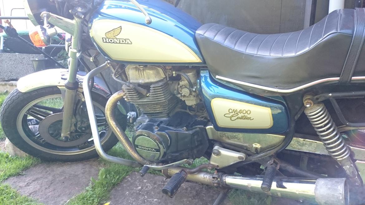 Honda Cm 400 billede 1