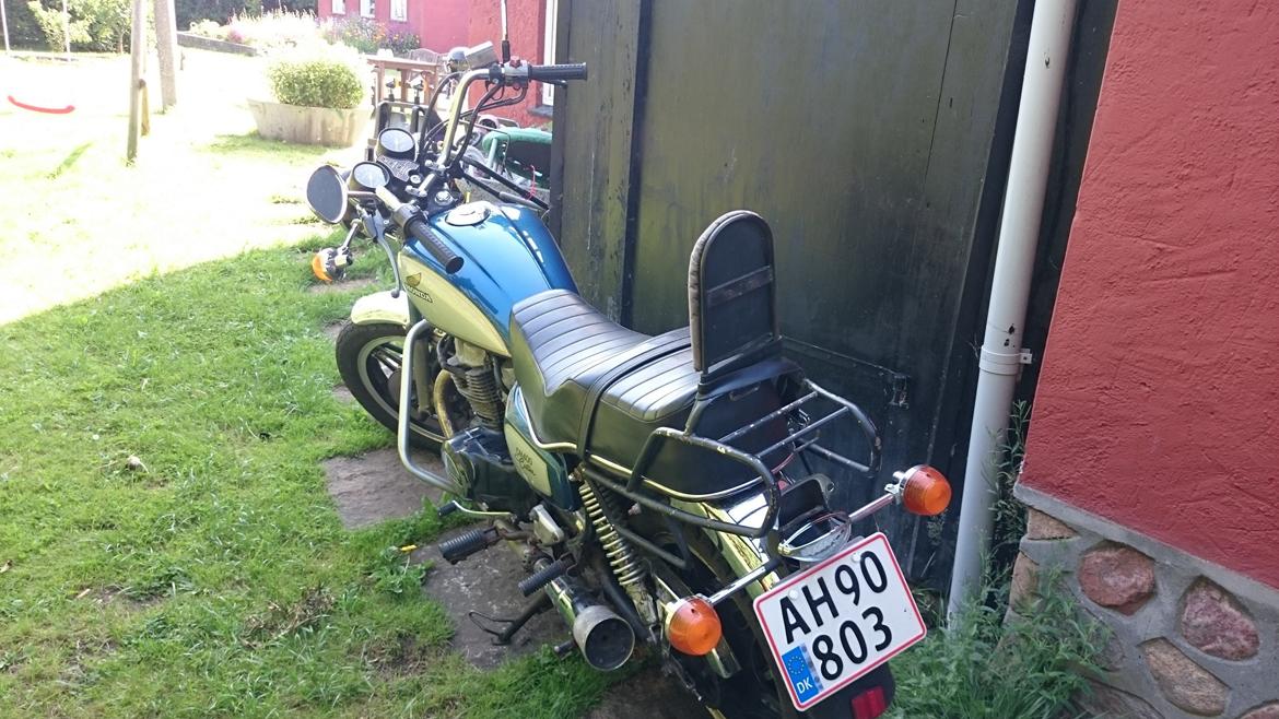 Honda Cm 400 billede 2