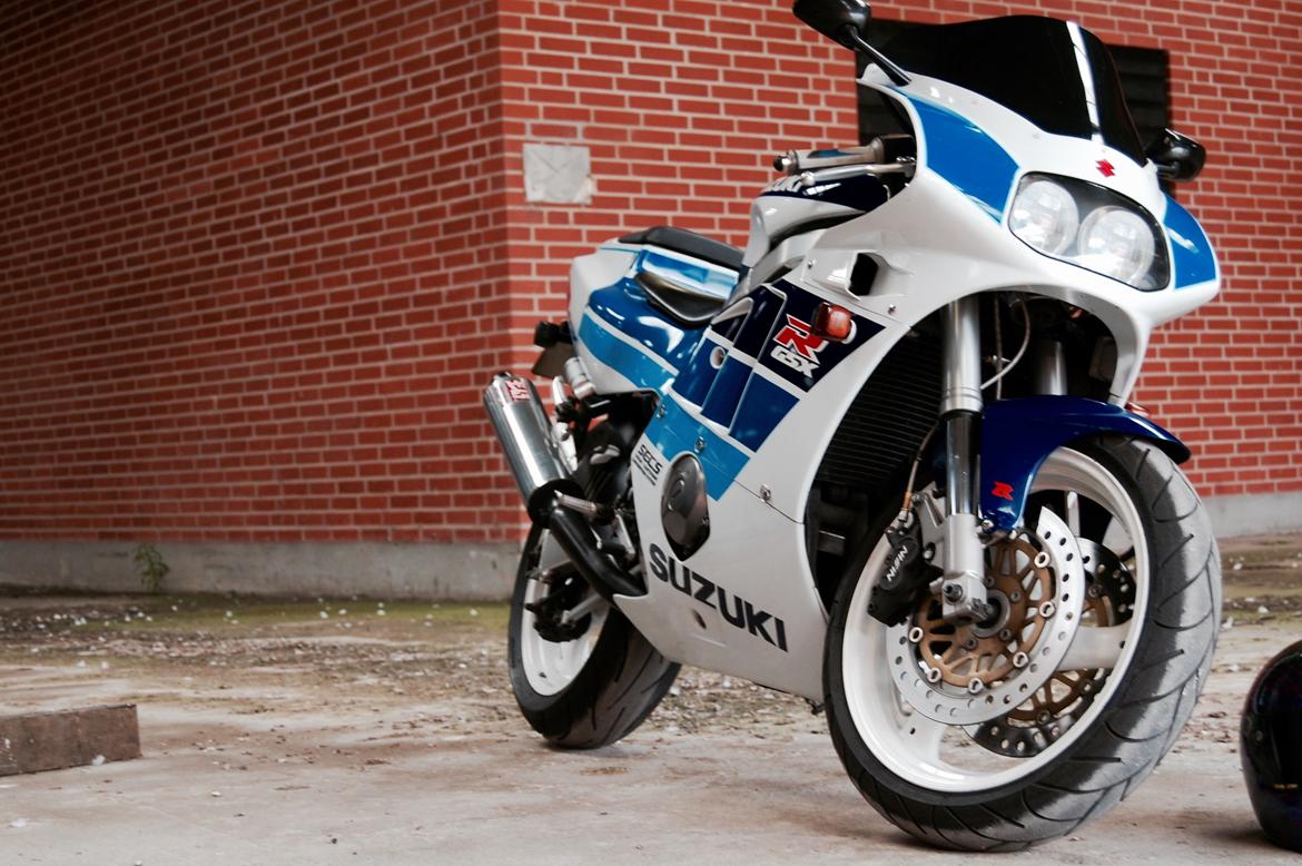 Suzuki GSXR 400 SP II billede 2