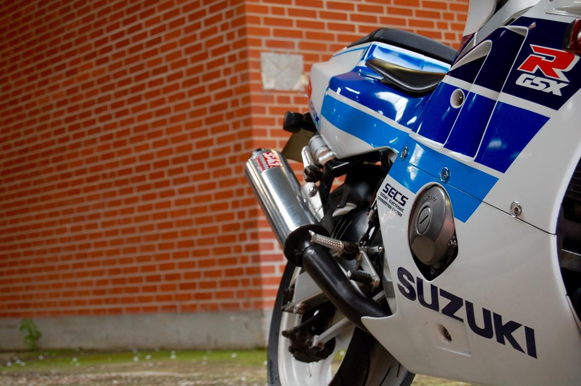 Suzuki GSXR 400 SP II billede 3