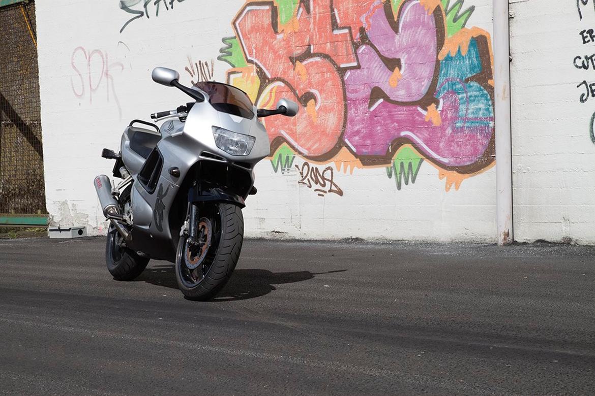 Honda CBR 600 F2 billede 2