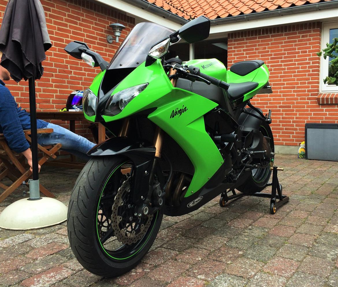 Kawasaki ZX10R billede 6
