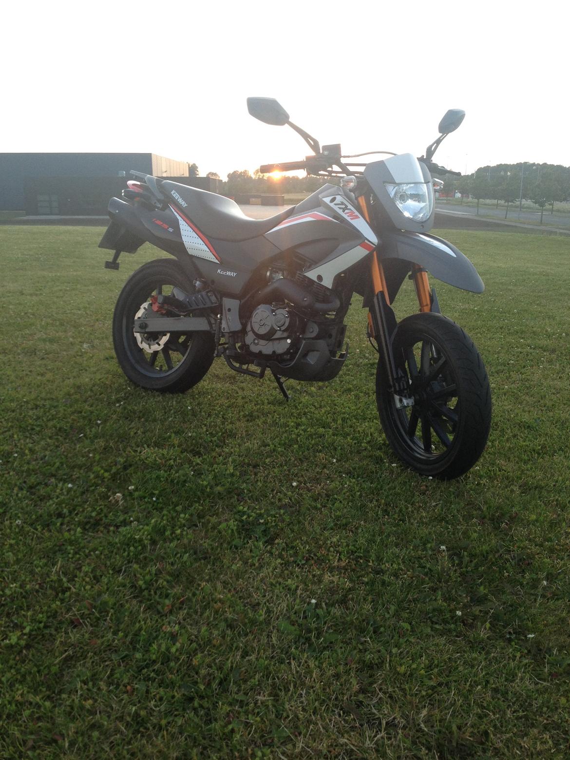 Keeway Tx125 billede 1