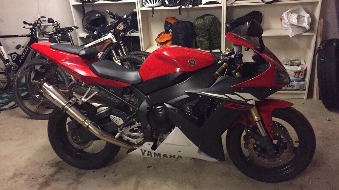 Yamaha YZF R1 rn09 billede 1