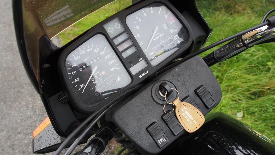 BMW K75C - Varme i styret til de kolde måneder og alpeturene billede 4