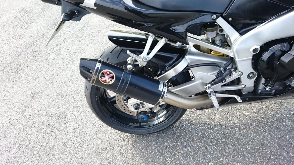 Yamaha YZF R1 billede 14