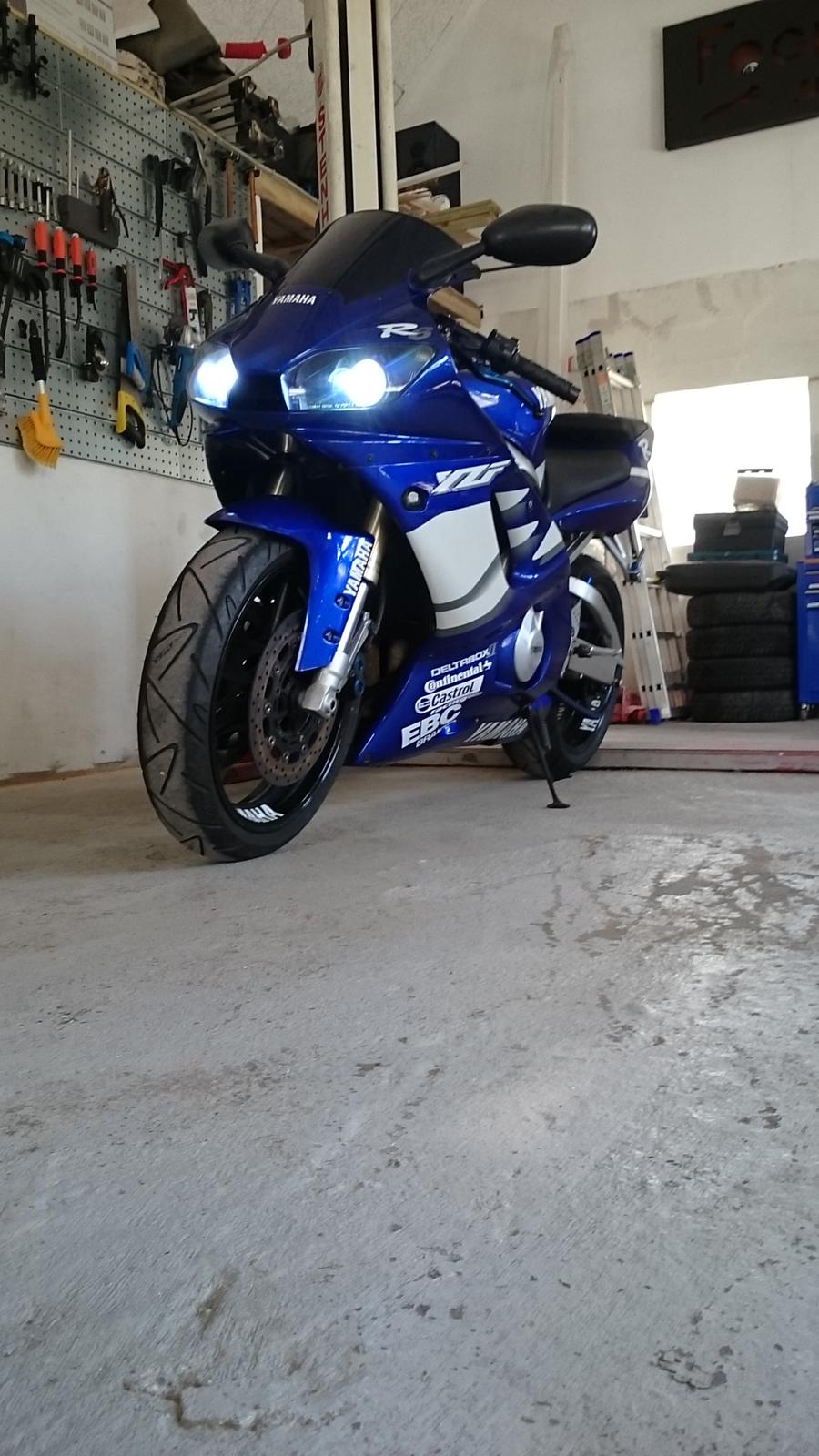 Yamaha YZF R6 billede 1