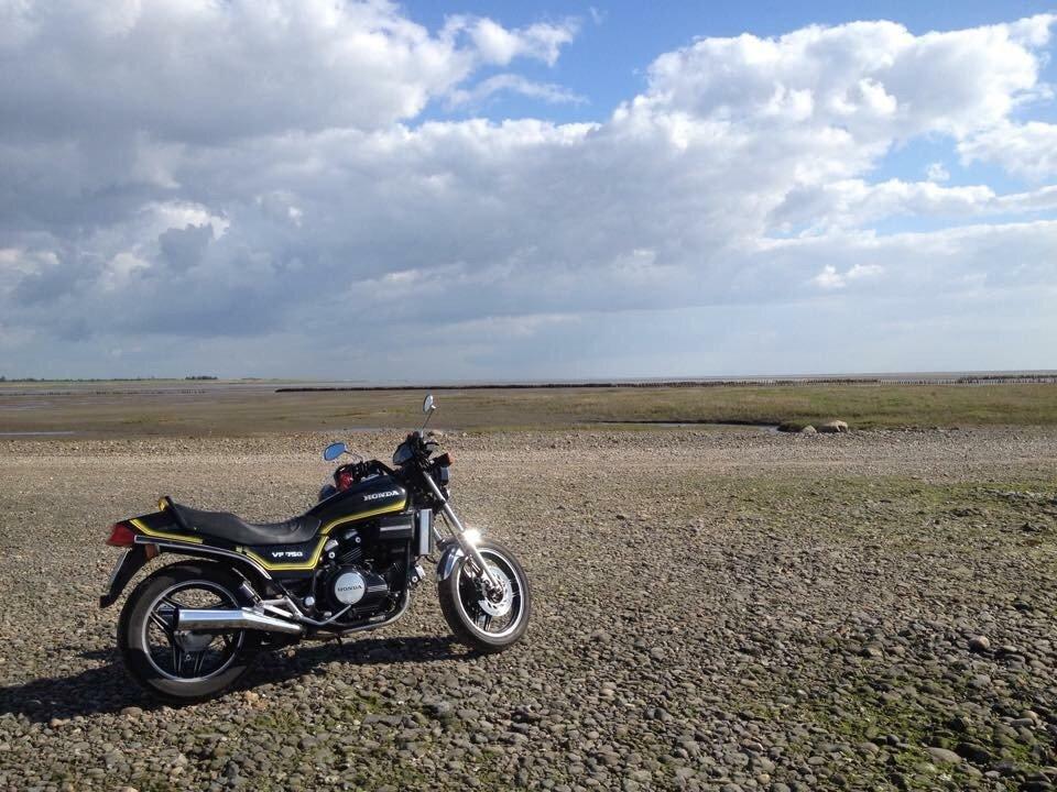 Honda VF 750 (Solgt) billede 2