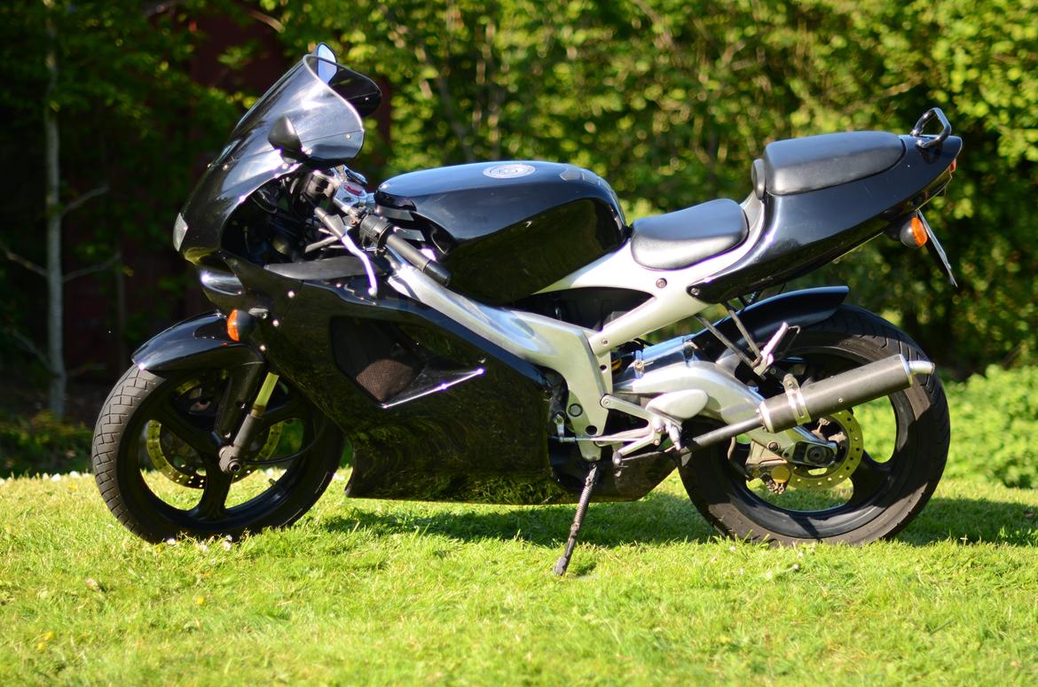 Aprilia RS 125 billede 3