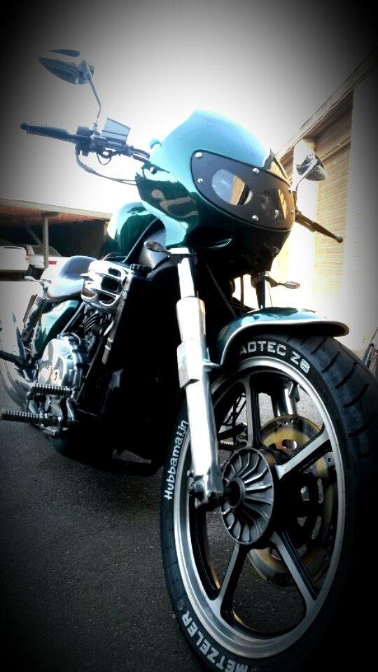 Honda VF700c SuperMagna billede 21