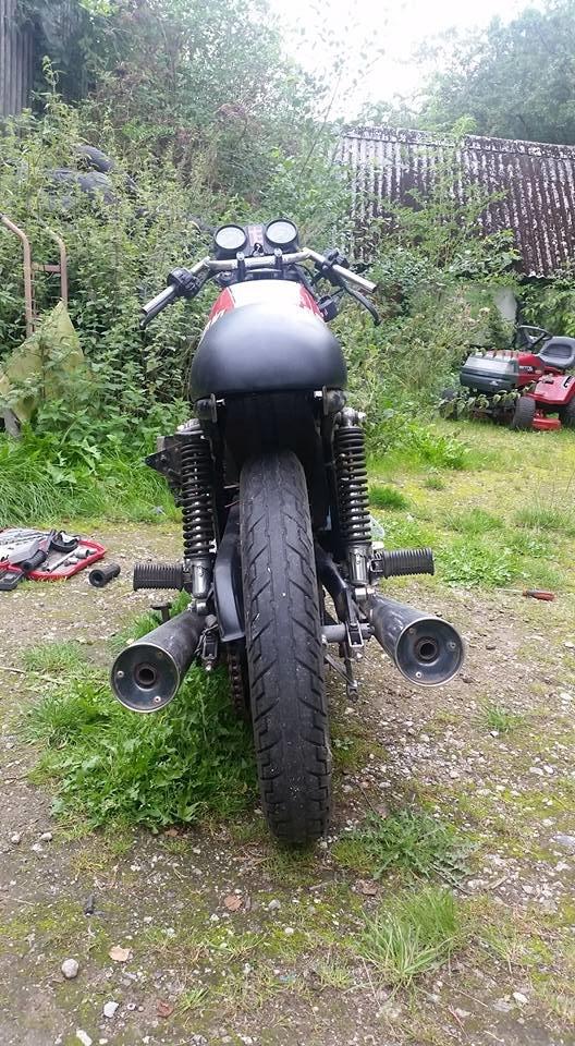 Suzuki gsx 250 - den blev lidt pænere at kigge på bagfra også... billede 7