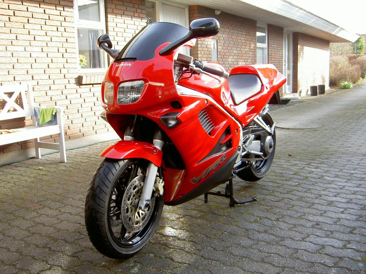 Honda VFR 750 billede 3