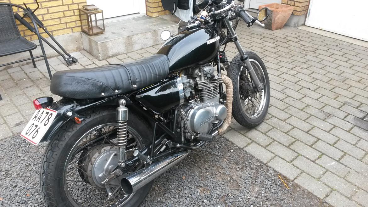 Kawasaki Z 400 billede 2