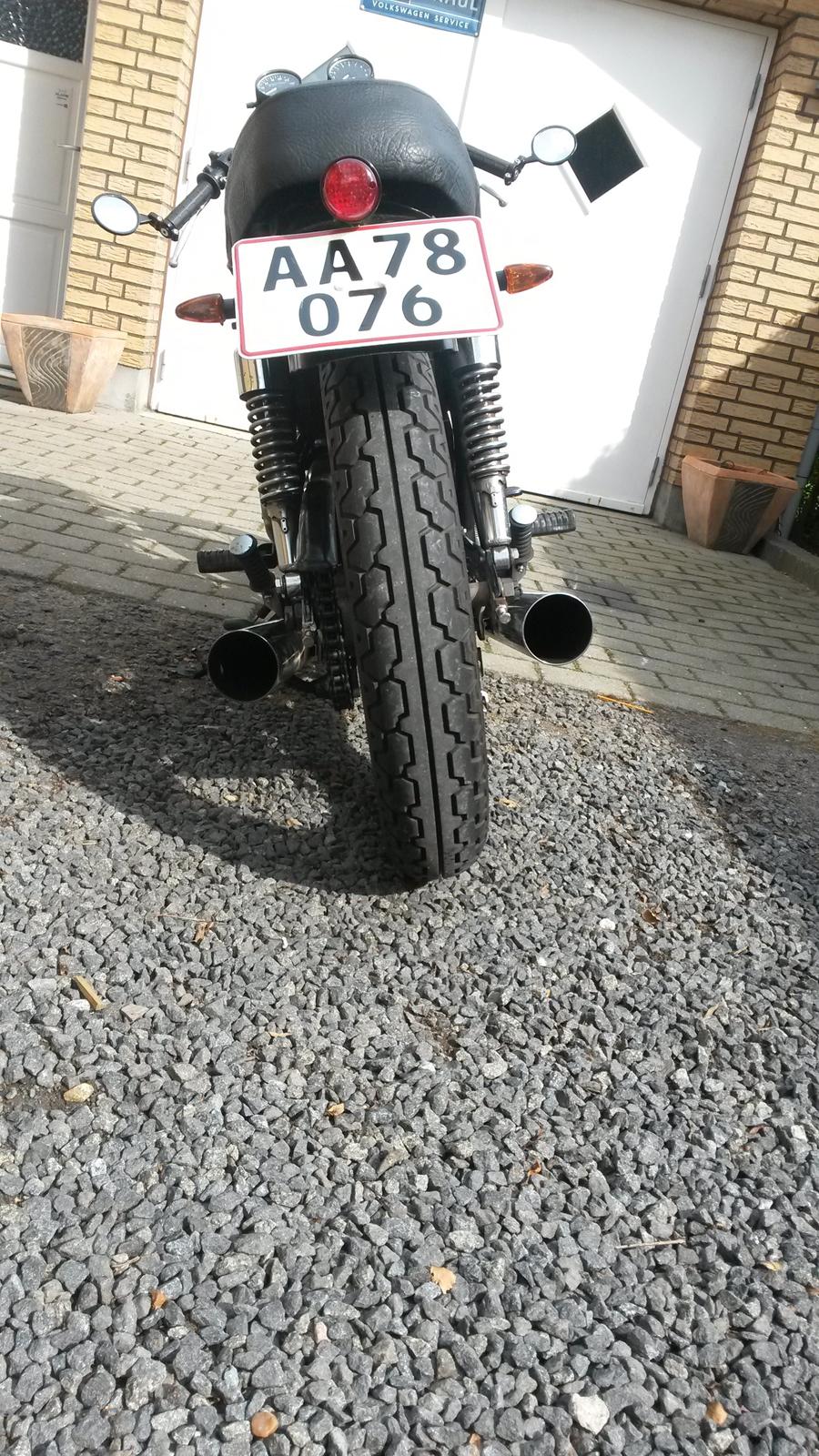 Kawasaki Z 400 billede 5