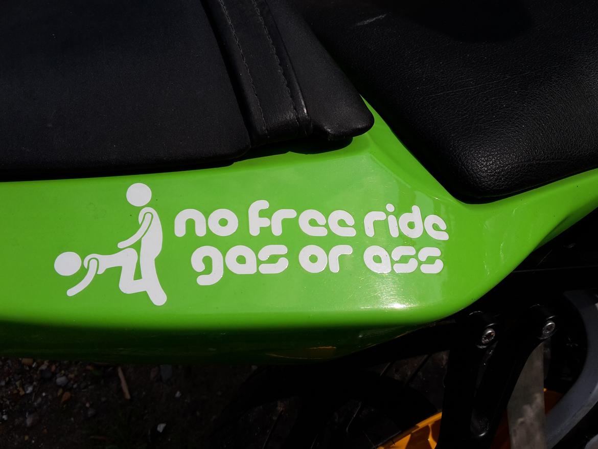 Honda CBR 900 RR Fighter <--- Solgt billede 8