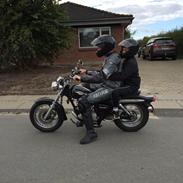 Suzuki GZ 125 Marauder