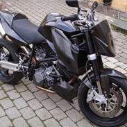 KTM Superduke 990 (SOLGT)