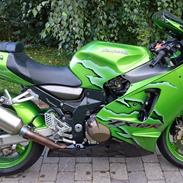 Kawasaki ZX12R