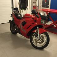 Suzuki GSX 600 F solgt.