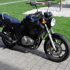 Honda CB 500
