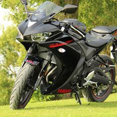 Yamaha YZF-R3 Raven