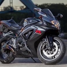 Suzuki GSX-R 750