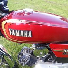 Yamaha YB 100 Deluxe (yamaha 4g)