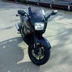 Kawasaki GPX 750 R Ninja ''Solgt''