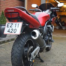 Yamaha FZS 600 S
