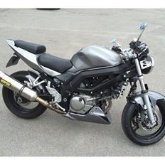 Suzuki SV650