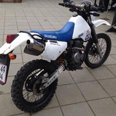Suzuki DR 350