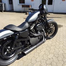 Harley Davidson Sportster XL 883 R