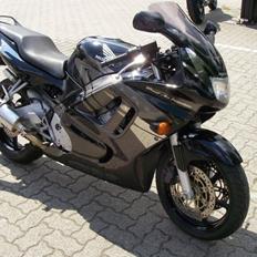 Honda CBR 600 F3½ - solgt