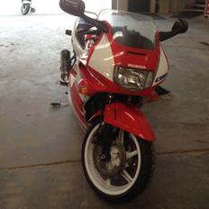 Honda Cbr 600 F2