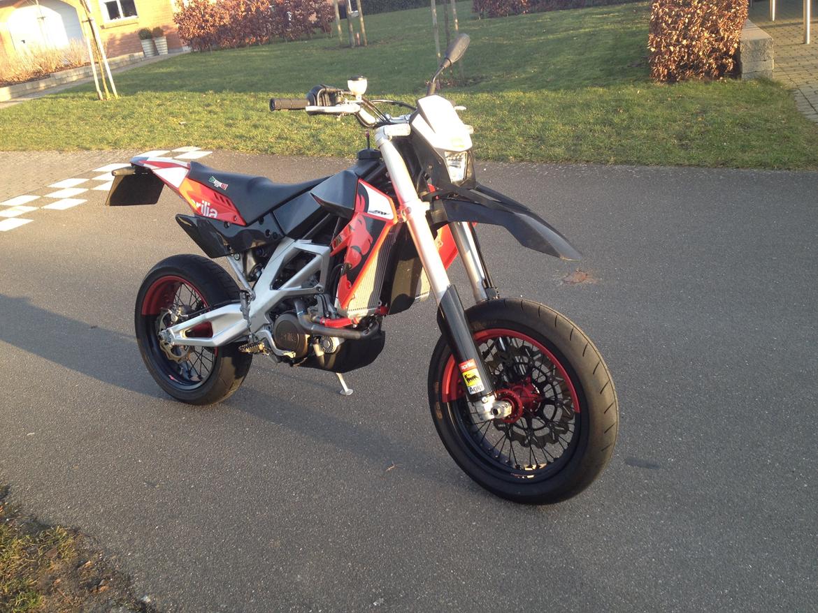 Aprilia SXV 550 Motard (Solgt) billede 5
