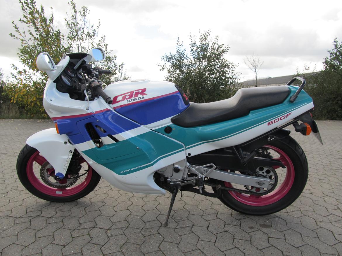 Honda CBR 600 F1 PC23 billede 11