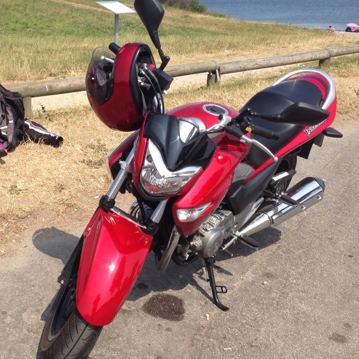 Suzuki Gw250 Inazuma billede 6