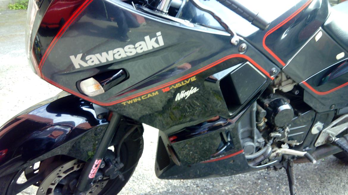 Kawasaki GPX 750 R Ninja ''Solgt'' billede 9