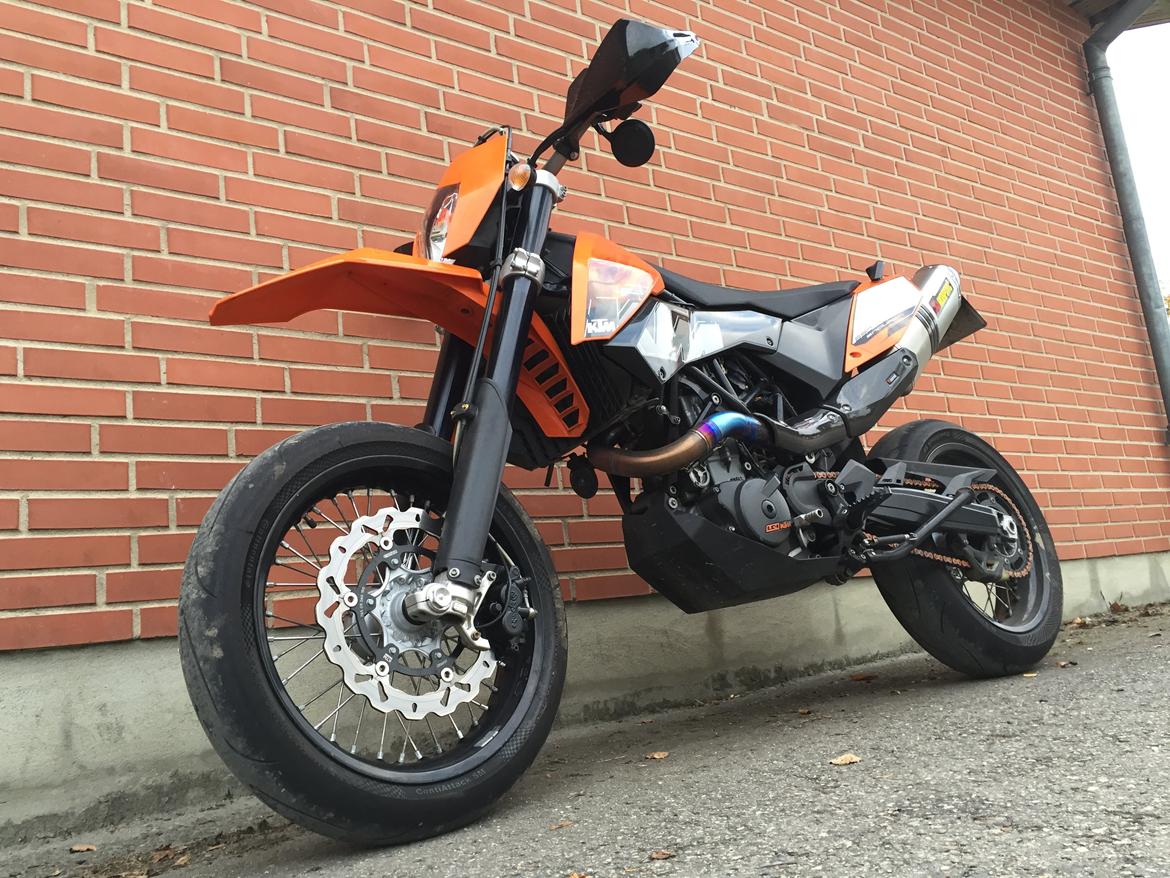 KTM 690 billede 2