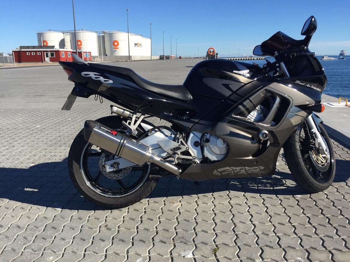 Honda Cbr600f3 billede 4