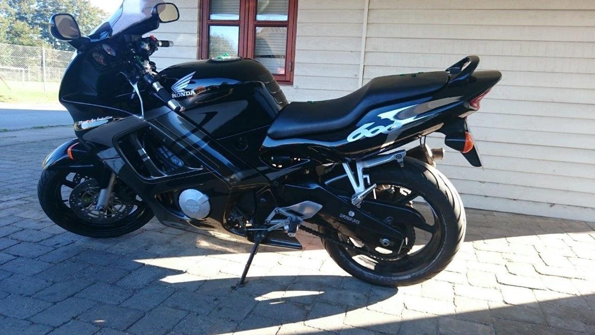 Honda CBR600 F3 billede 17