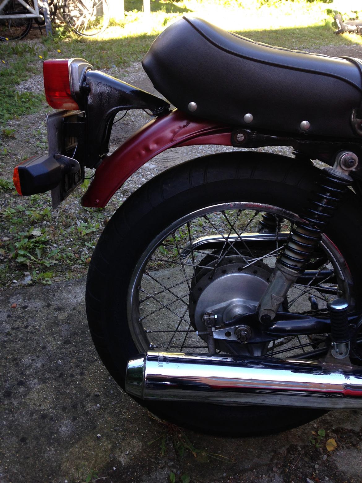 Honda CB 400 F billede 8