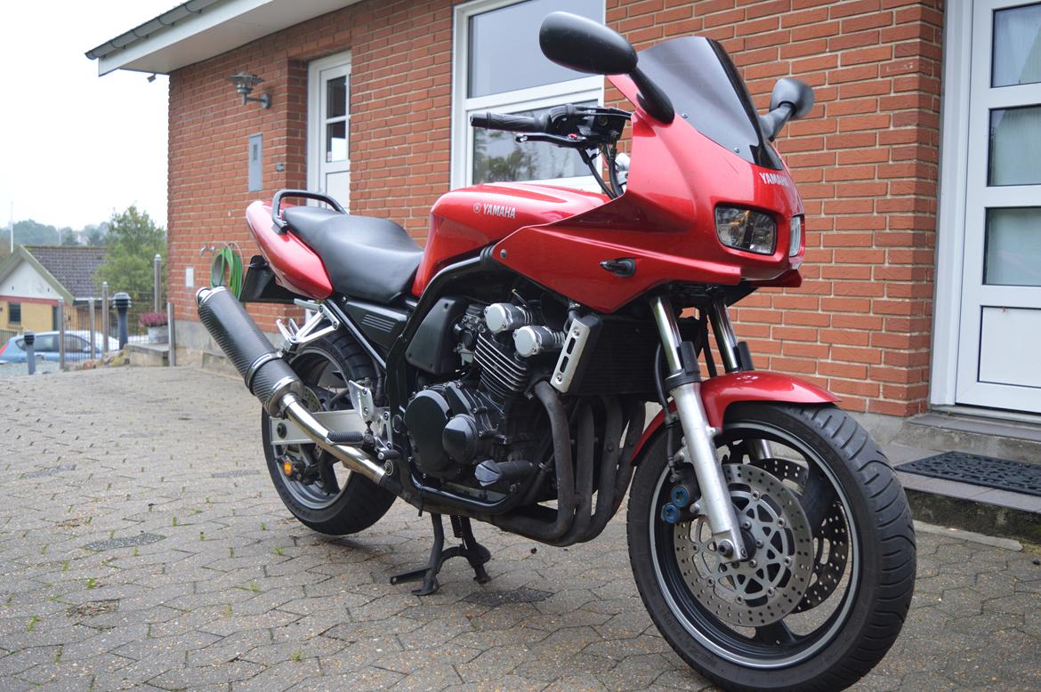 Yamaha FZS 600 S billede 4