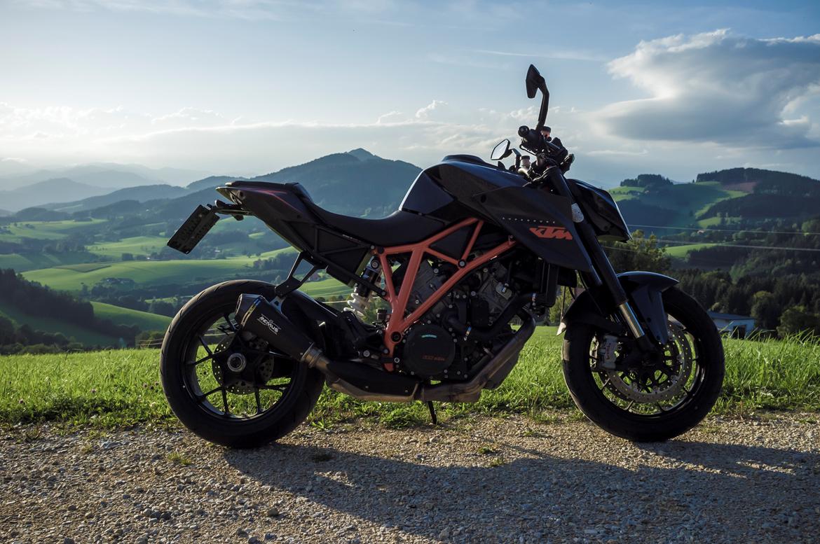 KTM 1290 Superduke R billede 1