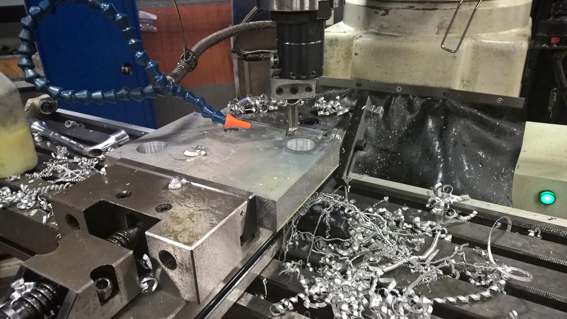 Suzuki GT 550' NU TOTALSKADET :-( billede 12