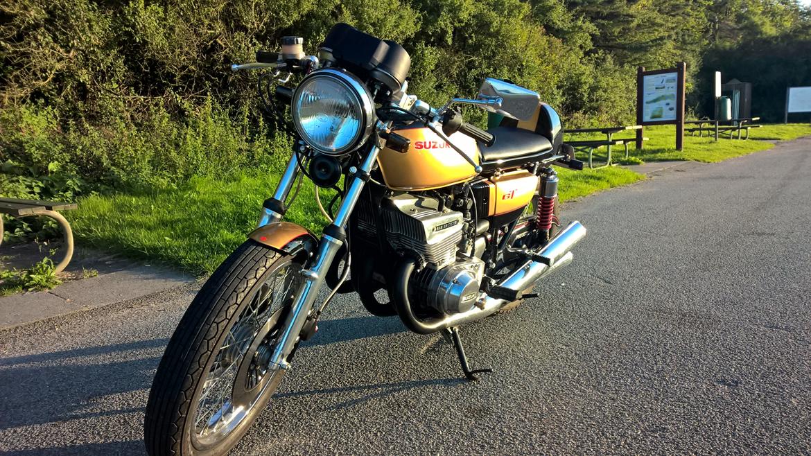 Suzuki GT 550' NU TOTALSKADET :-( billede 4