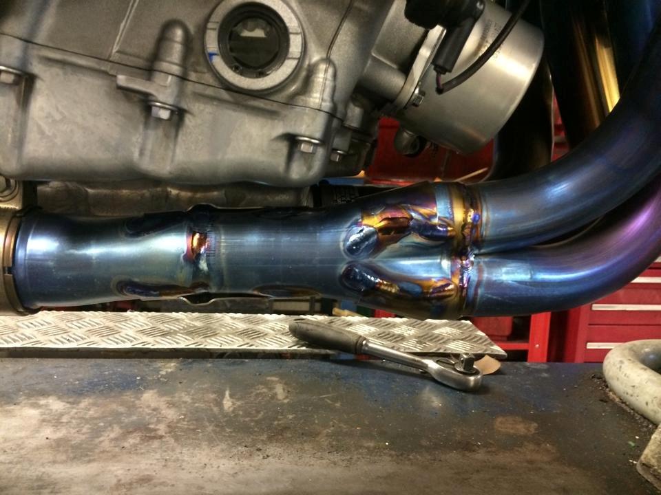 Kawasaki ZX10R billede 9