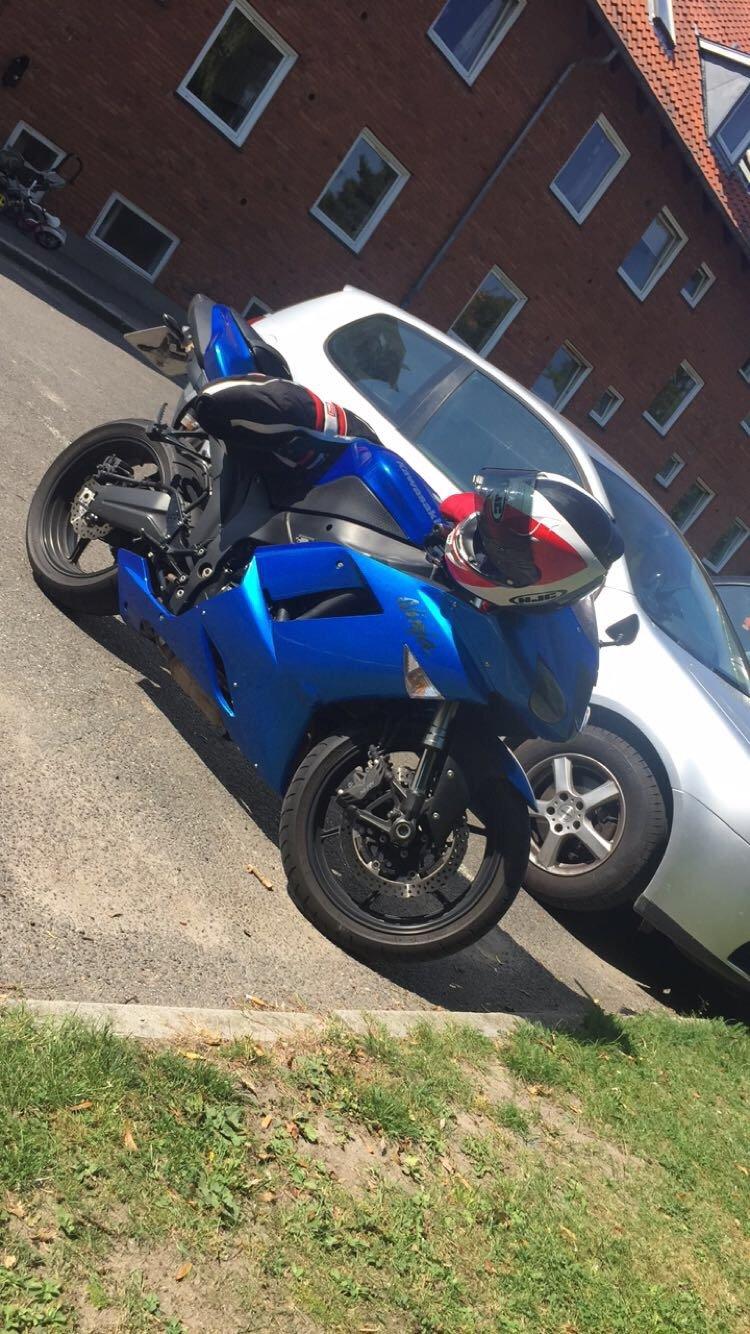 Kawasaki Ninja zx6r billede 4