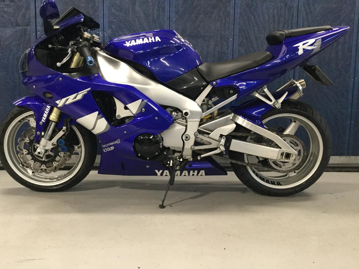 Yamaha YZF R1 billede 9