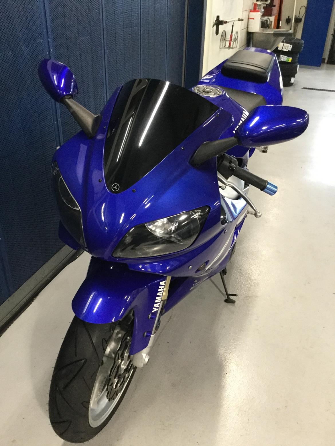 Yamaha YZF R1 billede 14